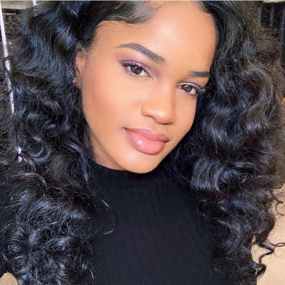 🧞♂️LE🧞♂️MAC Aladdin Collection Lipglass- Jewels On Jewels - Picture 9 of 16